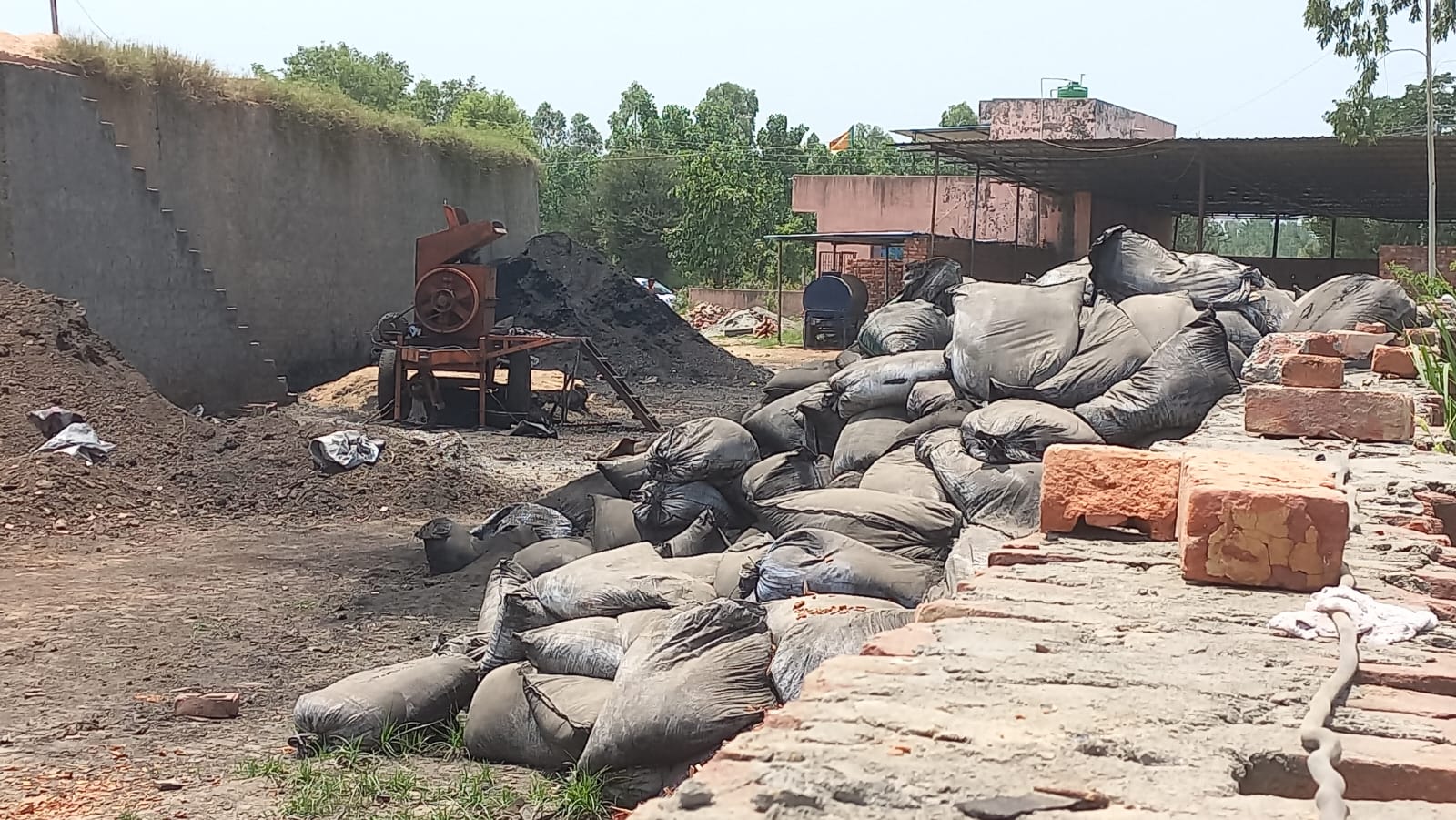 Banned fuel being burnt on brick kilns