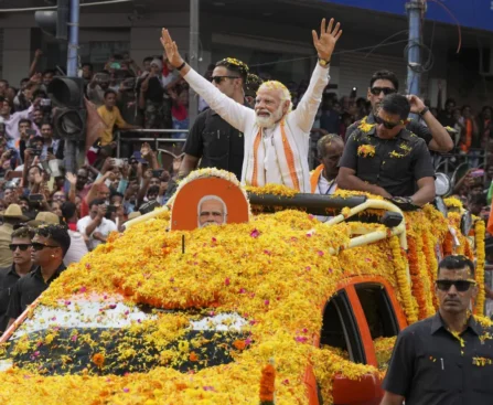 लोकसभा चुनाव, पीएम मोदी, नरेंद्र मोदी, मोदी का रोडशो, बिहार में मोदी का रोड शो, Lok Sabha Elections, PM Modi, Narendra Modi, Modi's Roadshow, Modi's Roadshow in Bihar