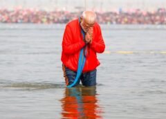 PM Modi In Mahakumbh