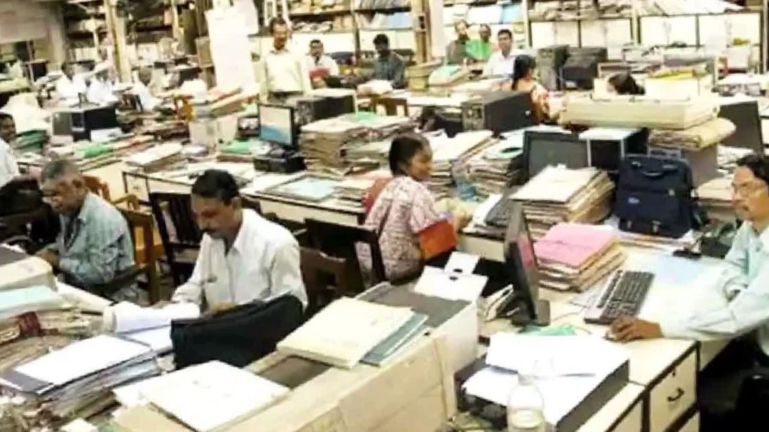 Half the employees have not yet filled the online appraisal