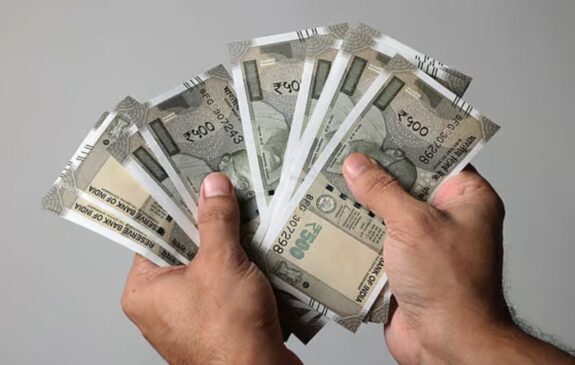 Salary Hike 8Th Pay Commission