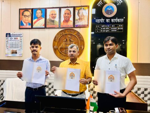 निगम की विज्ञापन नीति में सड़क सुरक्षा व दृश्य सौंदर्य पर विशेष ध्यान, महापौर व नगरायुक्त ने लोकार्पित किया ‘‘आउटडोर विज्ञापन नीति-2025’’ का ड्राफ्ट