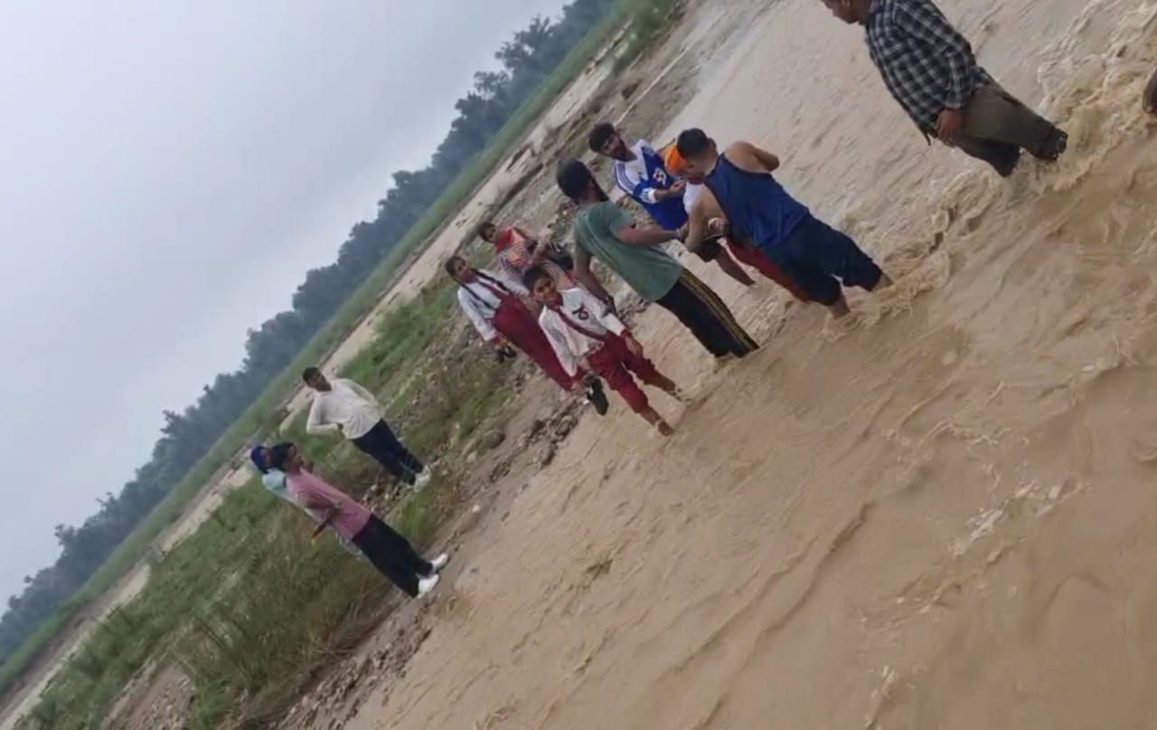 School children are forced to go to school risking their lives