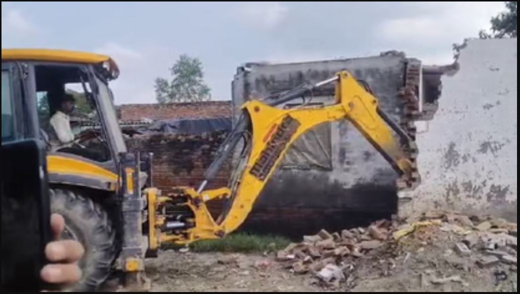 Major action taken in the Meerut Salawa incident, Homes of the accused demolished with a bulldozer. There had been a dispute between people in Salawa village over fishing.