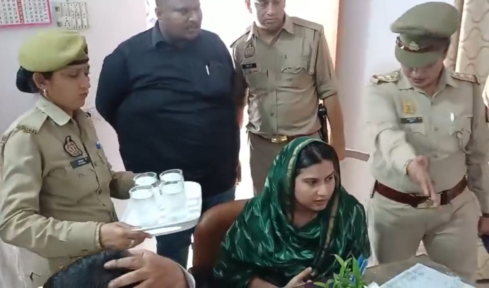 Kairana MP Iqra Hasan, Samajwadi Party MP Iqra Hasan, Saharanpur Monu Kashyap Murder Case, Iqra Hasan's Uproar in Saharanpur, Iqra Hasan's Uproar in Saharanpur,