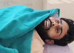 A criminal with a reward of Rs 1 lakh on his head was killed In Saharanpur, Inspector and constable were also shot.