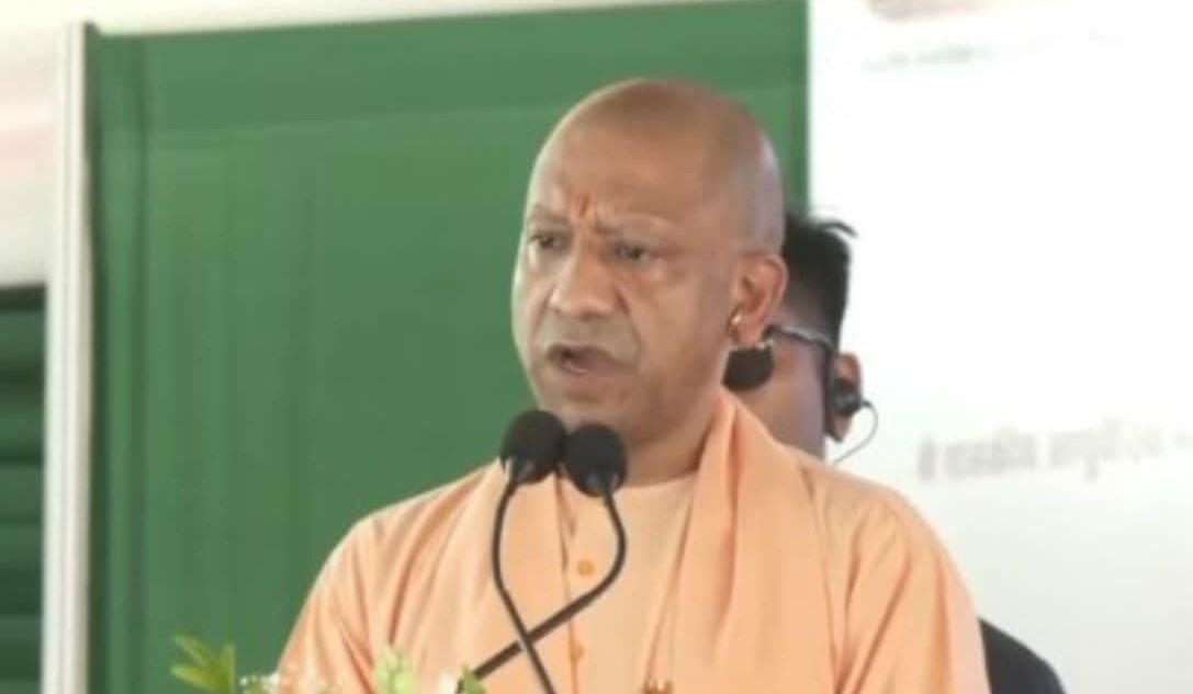 अयोध्या में गरजे CM योगी