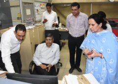 Education Minister Mahipal Dhanda in action mode, Conducts surprise inspection of Higher and Elementary Education Department offices