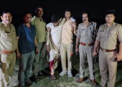 पुलिस एनकाउंटर में एक कुख्यात गो तस्कर घायल हो गया, उसके पास से अवैध हथियार और गोकशी के उपकरण बरामद