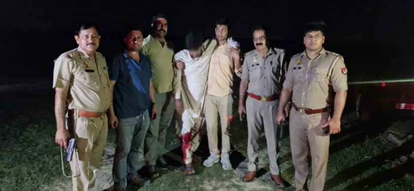 पुलिस एनकाउंटर में एक कुख्यात गो तस्कर घायल हो गया, उसके पास से अवैध हथियार और गोकशी के उपकरण बरामद