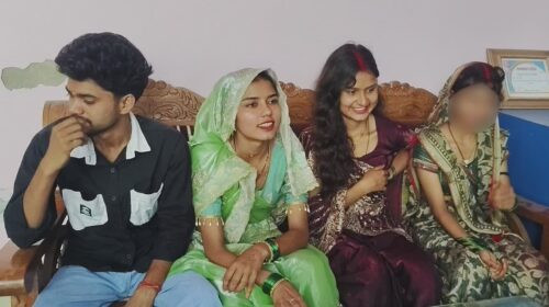 अमरोहा में तीन बहनों की शादी पर नया विवाद, एक के नाबालिग होने का दावा