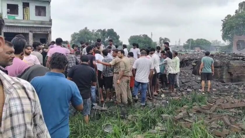 Fireworks Factory Explosion, Puramufti Explosion, Pipri News, Mohammadpur Village Incident, Kaushambi Explosion,