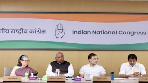CEC ज्ञानेश कुमार पर खरगे का हमला, बोले- ‘बीजेपी की कठपुतली’; SIR को लेकर रखीं 5 मांगें