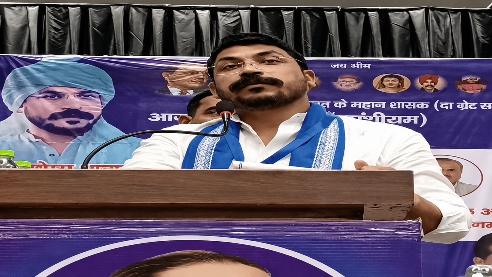 Gorakhpur News, Gorakhpur Spain Controversy, MP Chandrashekhar in Gorakhpur, Nageena MP Chandrashekhar in Gorakhpur, Bheem Army News