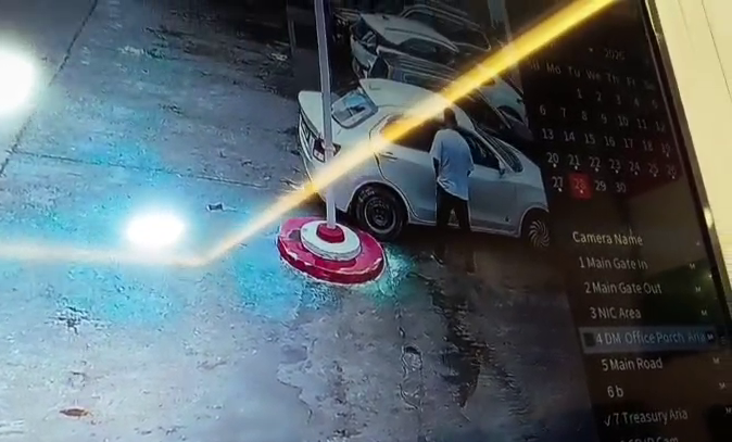 Farmer leader's car stolen from DM's office Farmer leader's car stolen from DM's office, Car stolen just 50 paces away from the DM's office