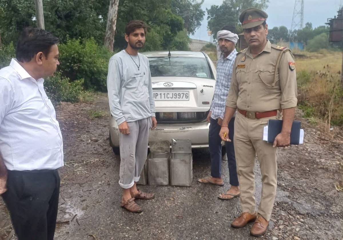 200 kg of white rasgullas found in a car in Saharanpur, samples sent for testing; vehicle seized for lack of documents